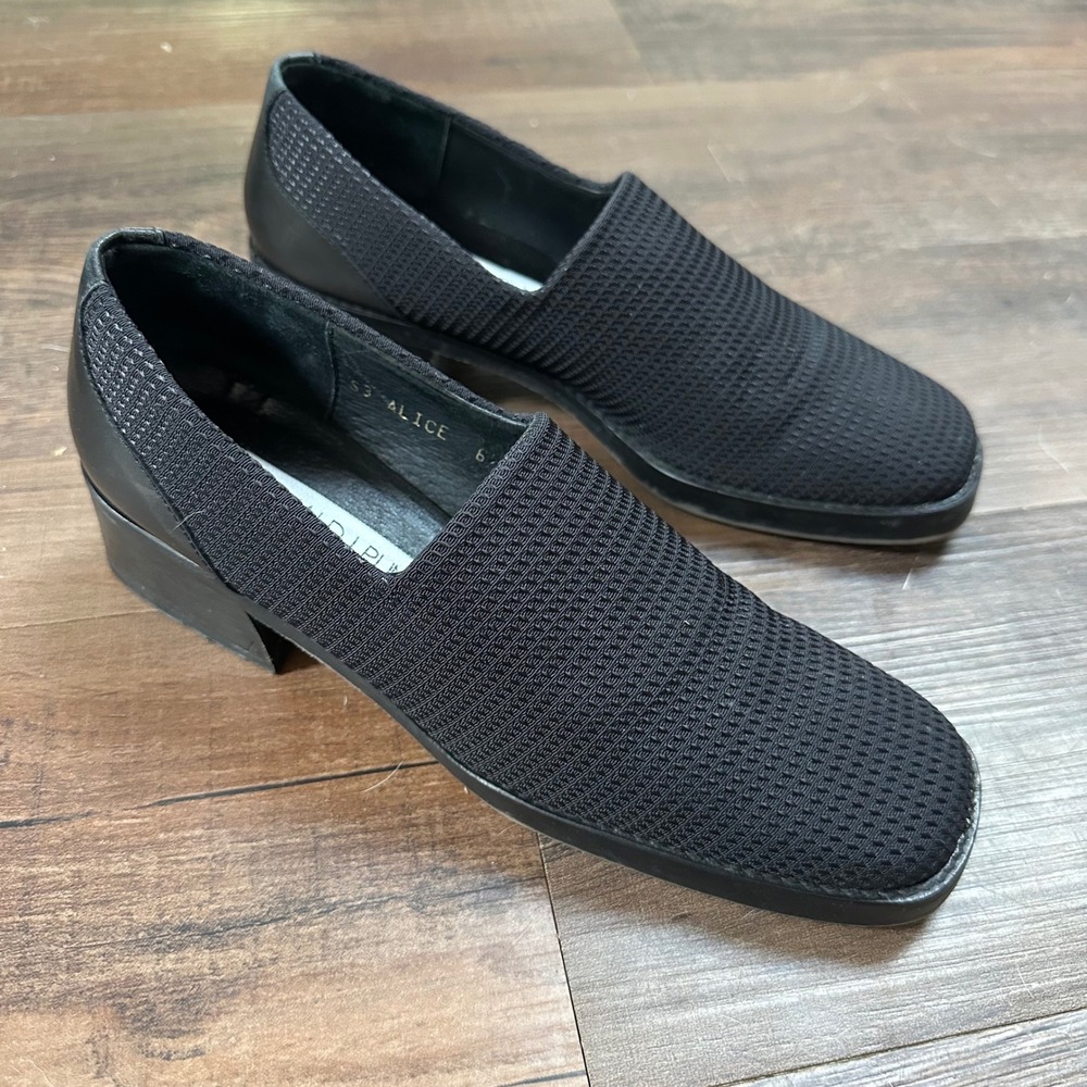 Donald J Pliner Alice Black Mesh Leather Block Heel Loafers Size 6.5N Career
